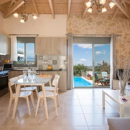 Sleeps 5 Pool Air Con Wifi فيلة Katouna